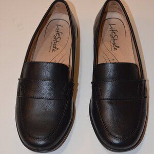 LIFE STRIDE Soft System Active Arch NICO New Faux Leather Black Flats Shoes 6.5M